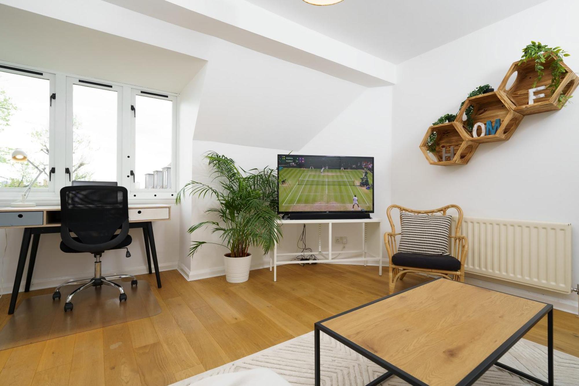 Lovely Apartment In Victoria Park Village London Exterior foto